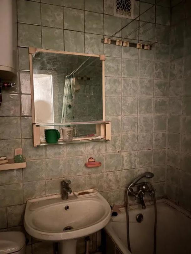 Квартира, 2-кімн., Харьков, Павлово Поле, 23 Августа