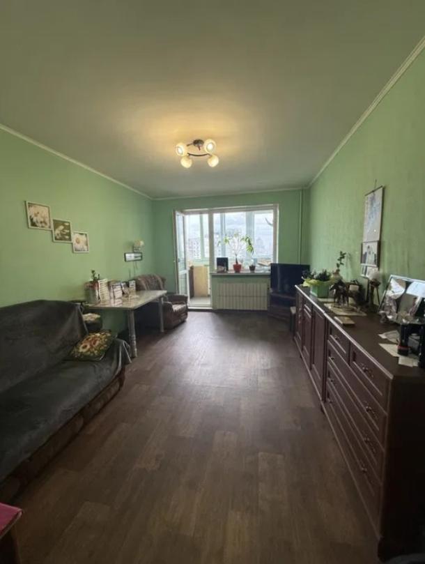 Квартира, 3-кімн., Харьков, Сосновая горка, Клочковская