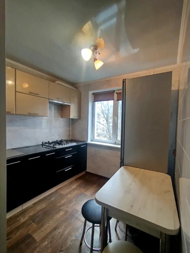 Квартира, 2-кімн., Харьков, Новые Дома, Богдана Хмельницкого бул.