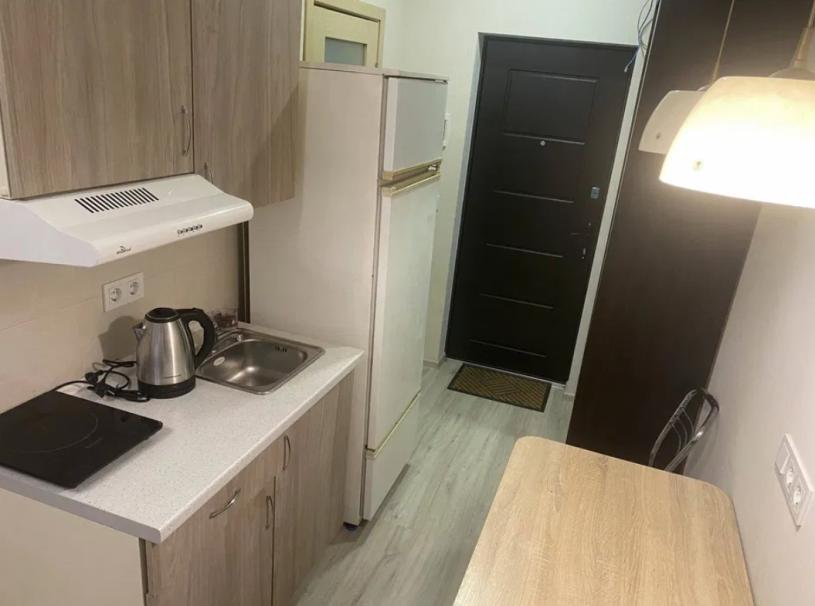 Гостинка, Харьков, Защитников Украины метро, Богдана Хмельницкого