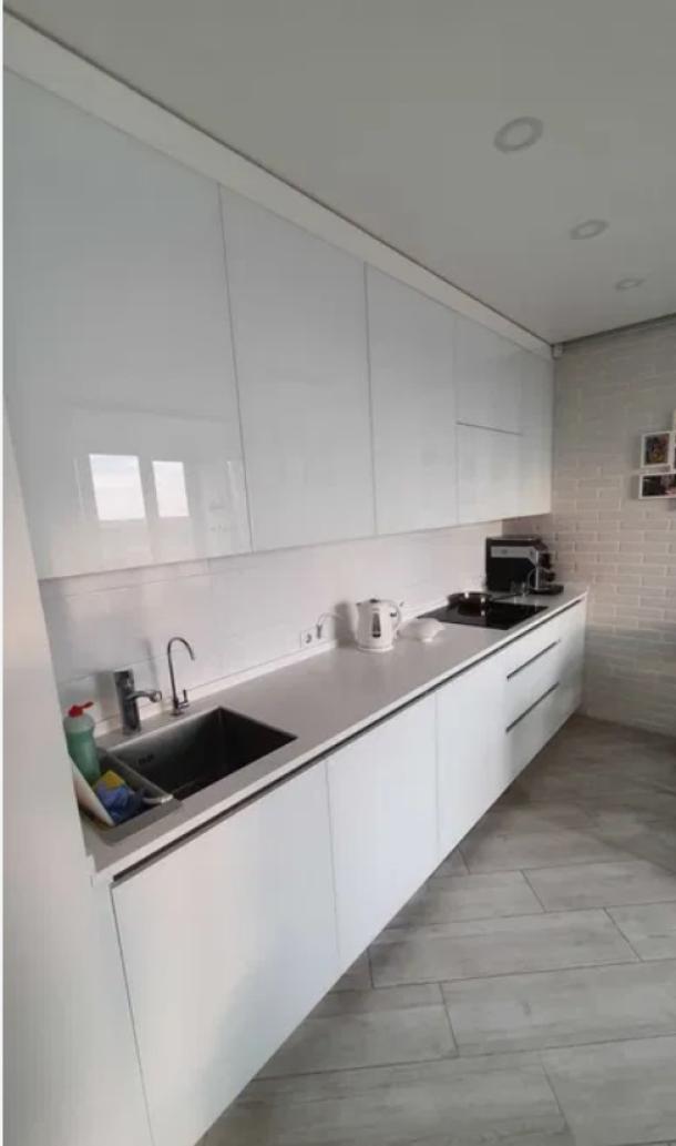 Квартира, 4-кімн., Харьков, 3 Северная Салтовка, Натальи Ужвий