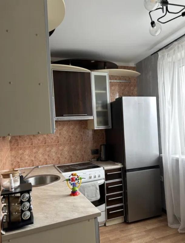 Квартира, 2-кімн., Харьков, 626м/р, Единства (Краснодарская)