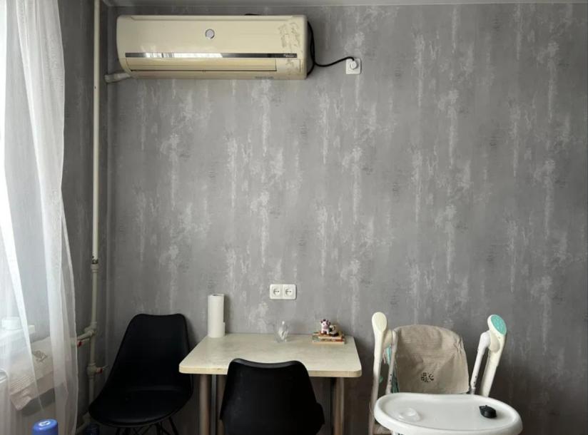 Квартира, 2-кімн., Харьков, 626м/р, Единства (Краснодарская)