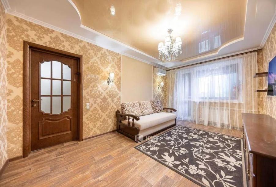 Квартира, 3-кімн., Харьков, Горизонт, Большая Кольцевая