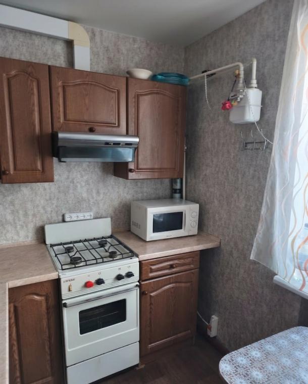 Квартира, 2-кімн., Харьков, Песочин, Надежды (Крупской)