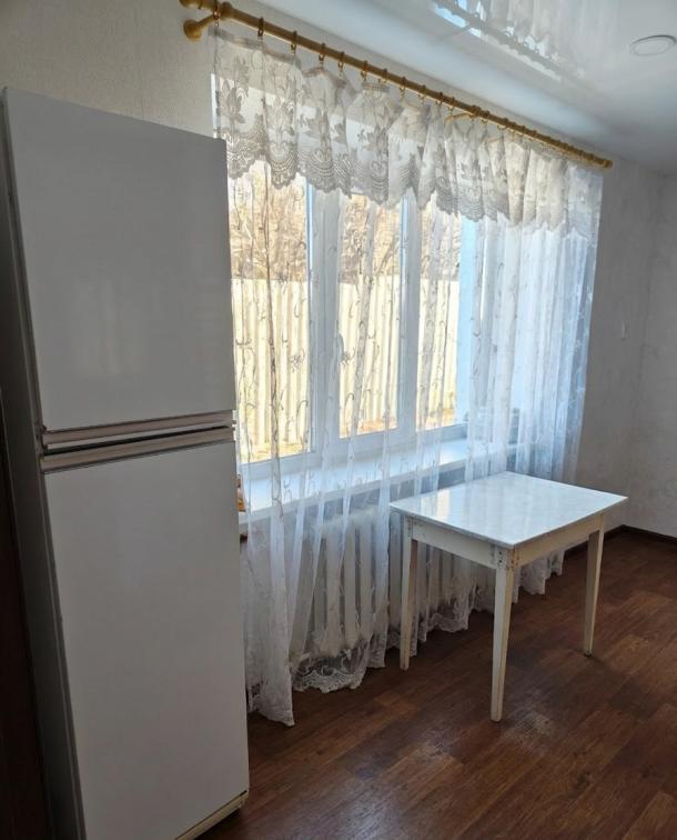 Квартира, 2-кімн., Харьков, Песочин, Надежды (Крупской)