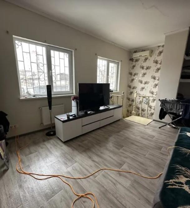 Квартира, 2-кімн., Харьков, Центральный рынок метро, Чеботарский пер.