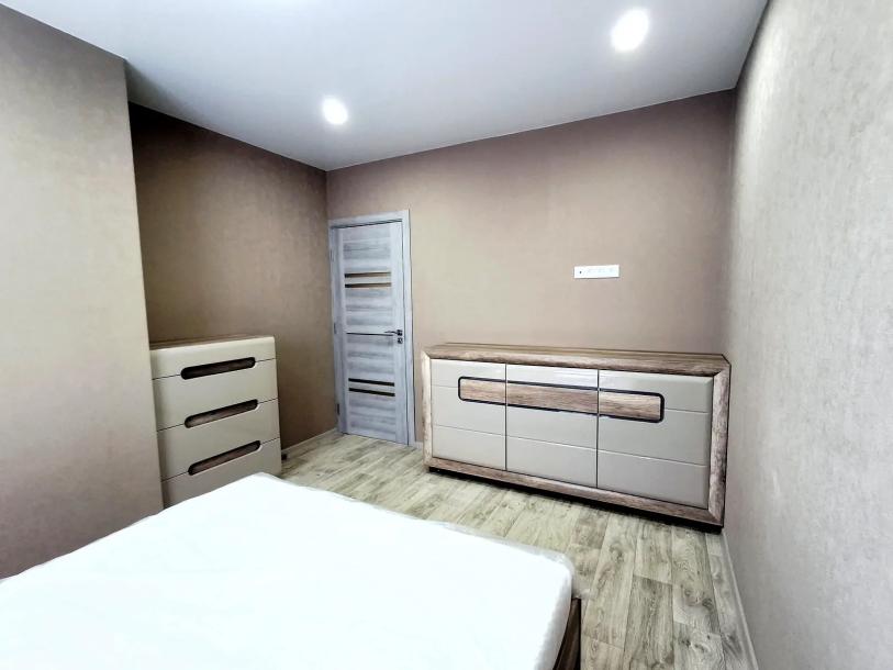 Квартира, 3-кімн., Харьков, 524м/р, Бучмы