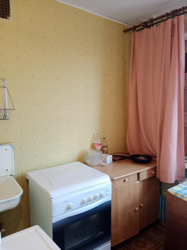 Квартира, 3-кімн., Харьков, 533м/р, Бучмы