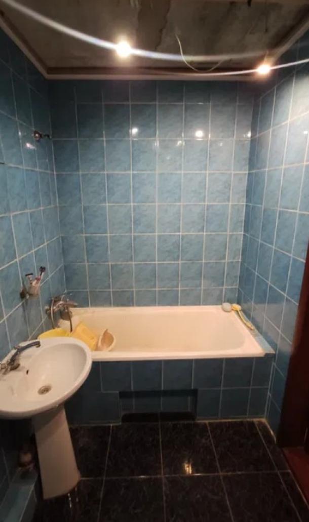 Квартира, 2-кімн., Харьков, Гагарина метро , Аэрокосмический просп. (Гагарина проспект)