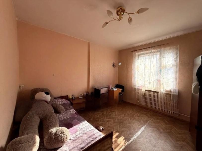 Квартира, 2-кімн., Харьков, Песочин, Набережный взд