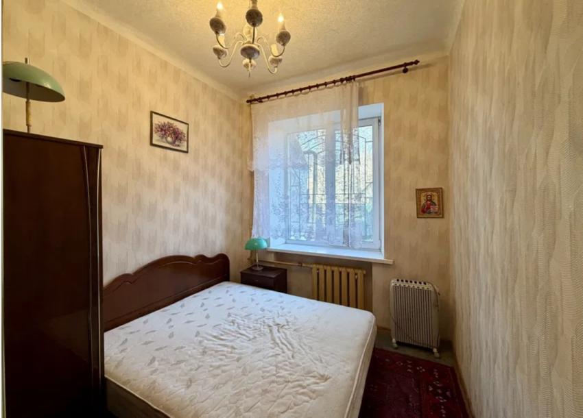 Квартира, 2-кімн., Харьков, Госпром, Самокиша пер.