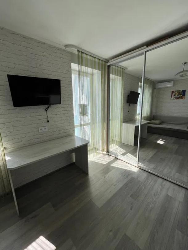 Квартира, 1-кімн., Харьков, ХТЗ, Косарева (Соколова)