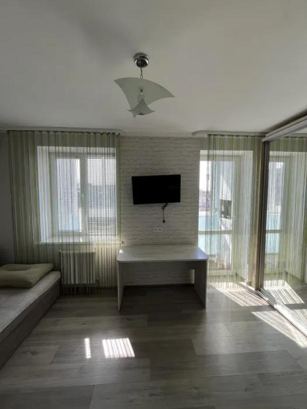 Квартира, 1-кімн., Харьков, ХТЗ, Косарева (Соколова)