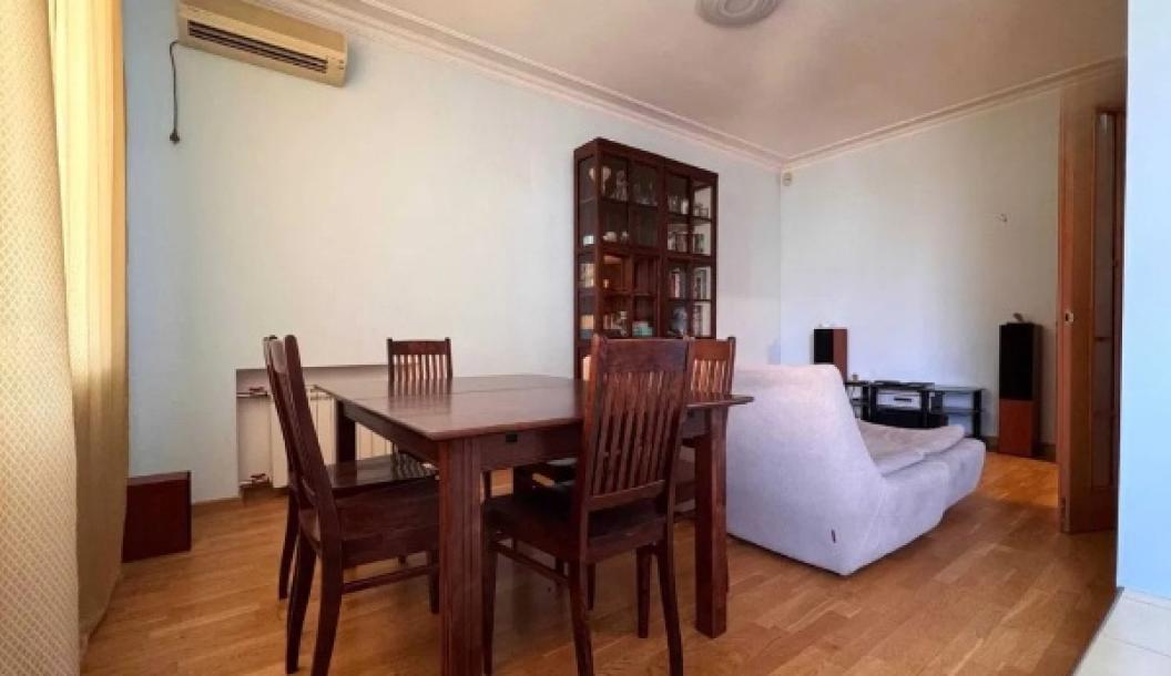 Квартира, 3-кімн., Харьков, Центр, Сумская