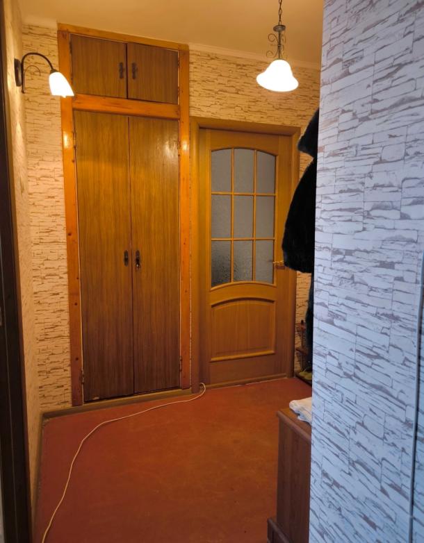 Квартира, 2-кімн., Харьков, 606м/р, Тракторостроителей просп.