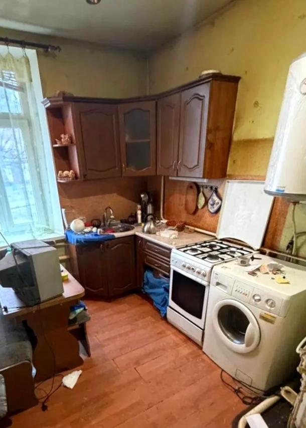 Квартира, 3-кімн., Харьков, Основа, Южнопроектная