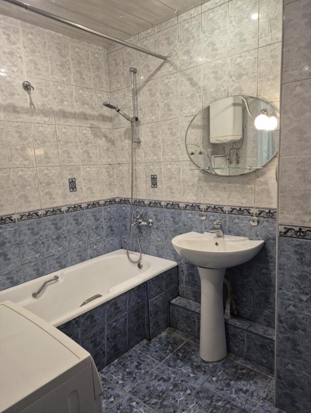 Квартира, 3-кімн., Харьков, 535Ам/р, Владислава Зубенко (Тимуровцев)