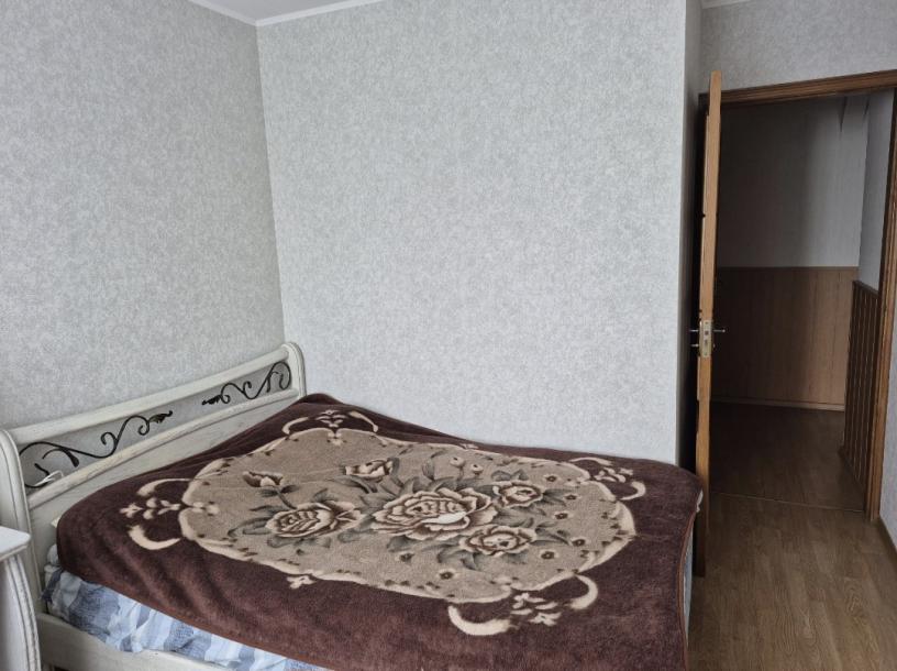 Квартира, 3-кімн., Харьков, 535Ам/р, Владислава Зубенко (Тимуровцев)