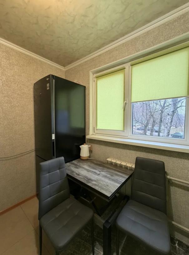 Квартира, 4-кімн., Харьков, 605м/р, Тракторостроителей просп.