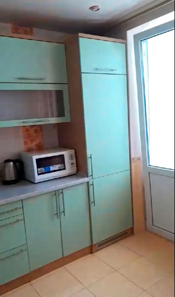 Квартира, 1-кімн., Харьков, Алексеевка, Победы пр.