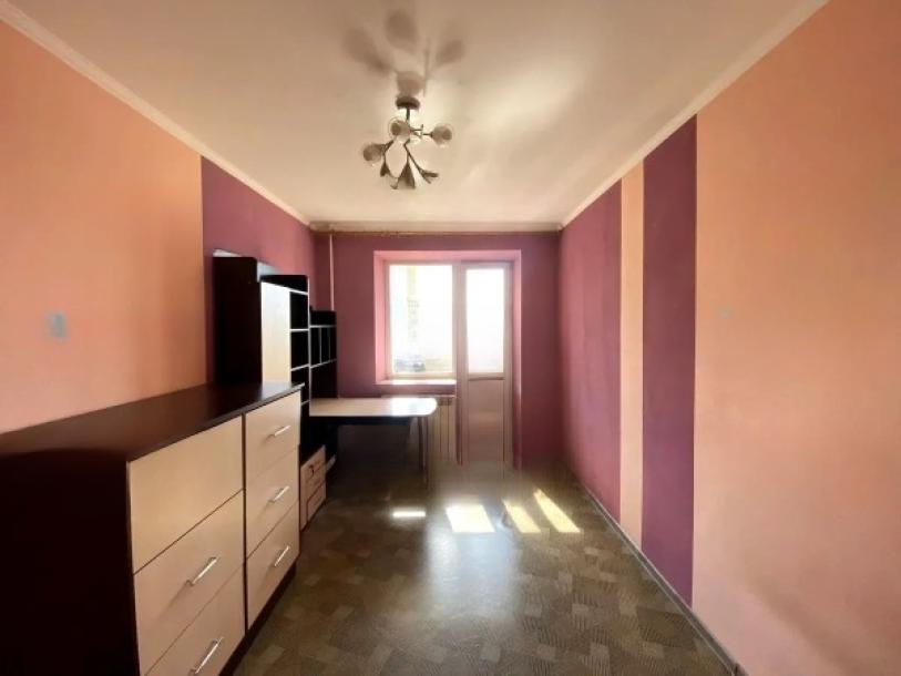 Квартира, 3-кімн., Харьков, Павловка, Клочковская