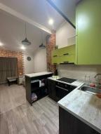 гостинка, Харьков, Старая салтовка, Маршала Батицкого