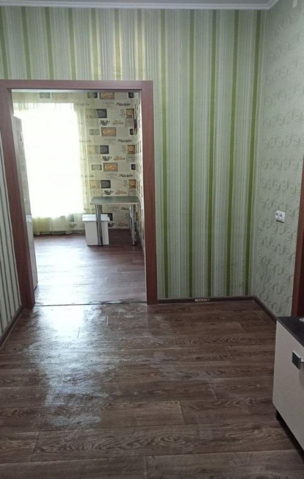 Квартира, 1-кімн., Харьков, Песочин, Комарова