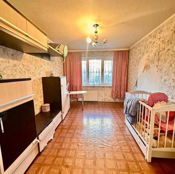 Квартира, 2-кімн., Харьков, Новые Дома, Каденюка (Танкопия)