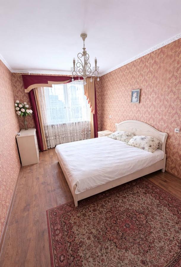 Квартира, 3-кімн., Харьков, 5 Северная Салтовка, Соборности Украины (Дружбы Народов)