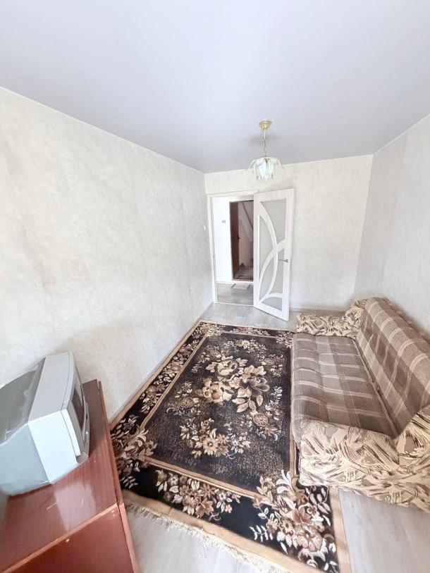 Квартира, 2-кімн., Харьков, 607м/р, Непокоренных (Героев Труда)