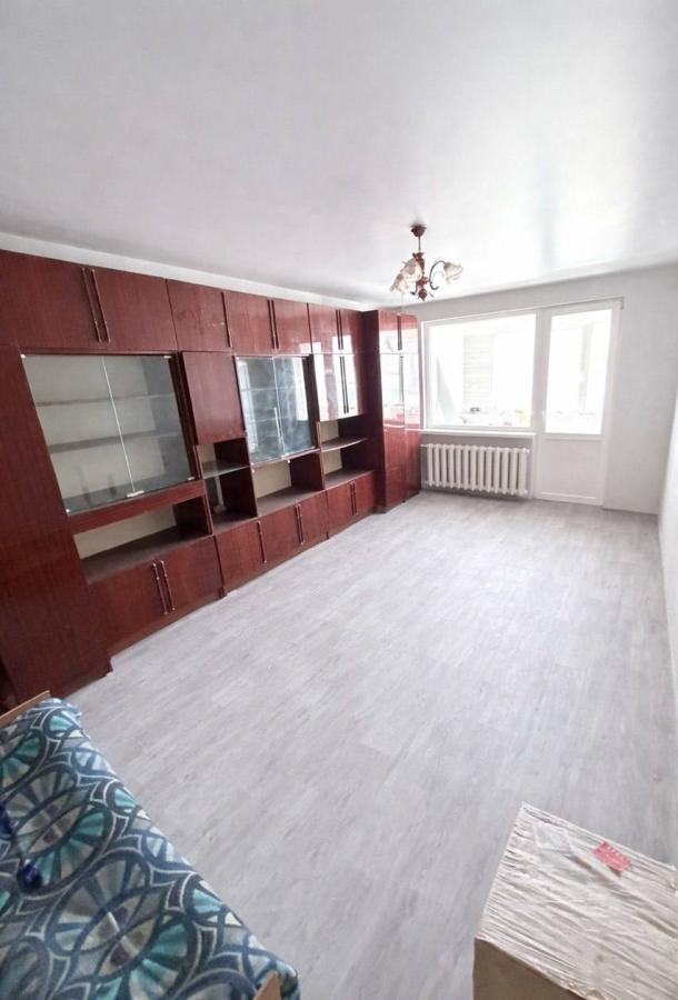 Квартира, 2-кімн., Харьков, 607м/р, Непокоренных (Героев Труда)