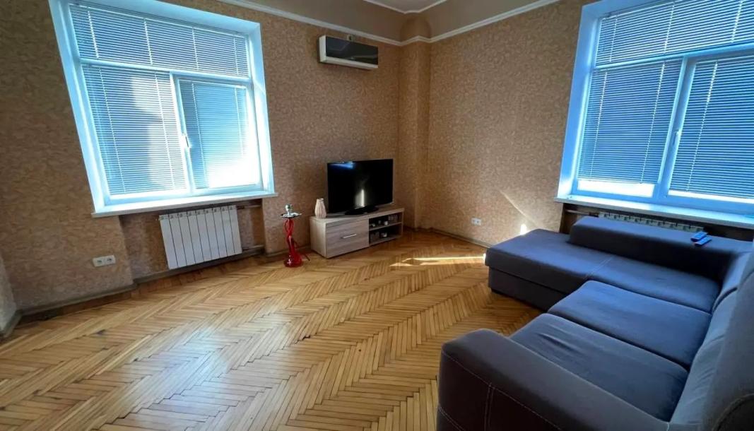 Квартира, 2-кімн., Харьков, Центр, Кооперативная (Петровского)