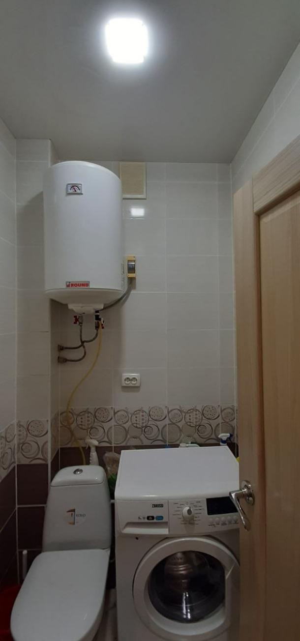 Квартира, 3-кімн., Чугуев, Чугуевский район, Гагарина в-зд