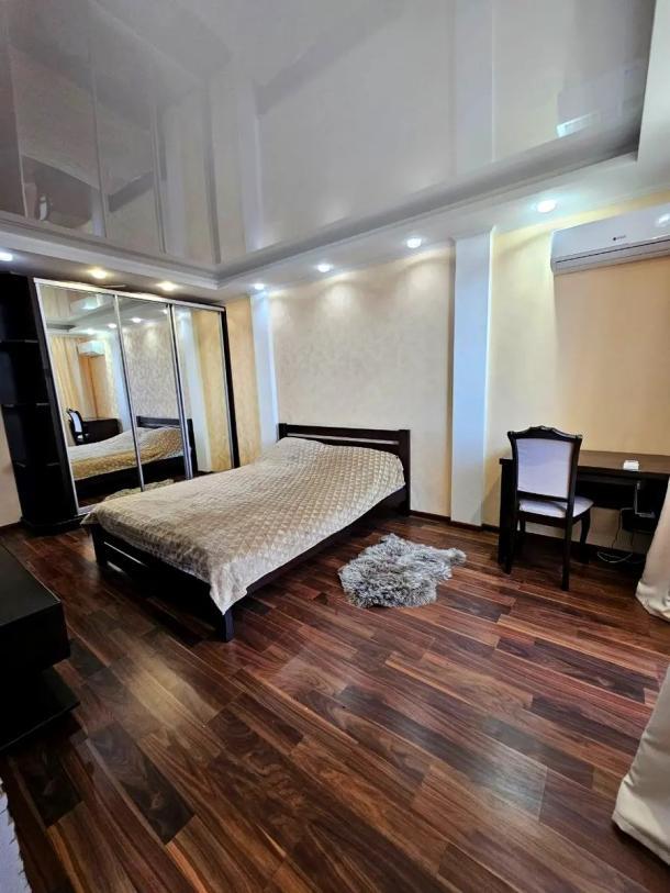 Квартира, 1-кімн., Харьков, Алексеевка, Людвига Свободы пр.