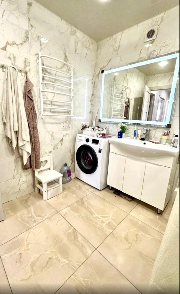 Квартира, 2-кімн., Харьков, Залютино, Золочевская