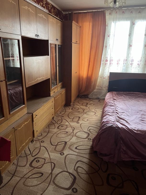 Квартира, 3-кімн., Харьков, 524м/р, Академика Павлова