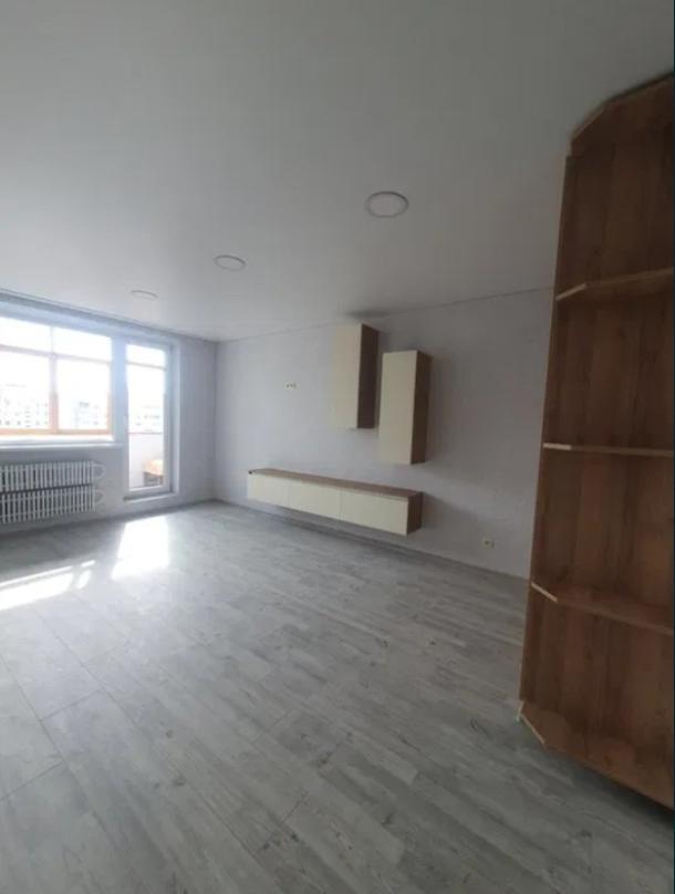 Квартира, 2-кімн., Харьков, 4 Северная Салтовка, Натальи Ужвий