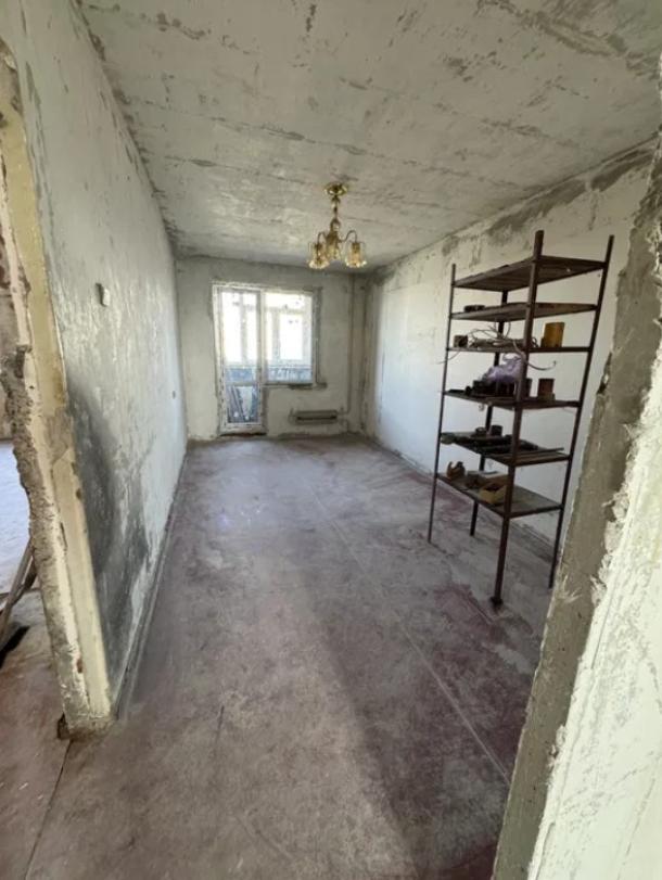 Квартира, 3-кімн., Харьков, 624м/р, Амосова