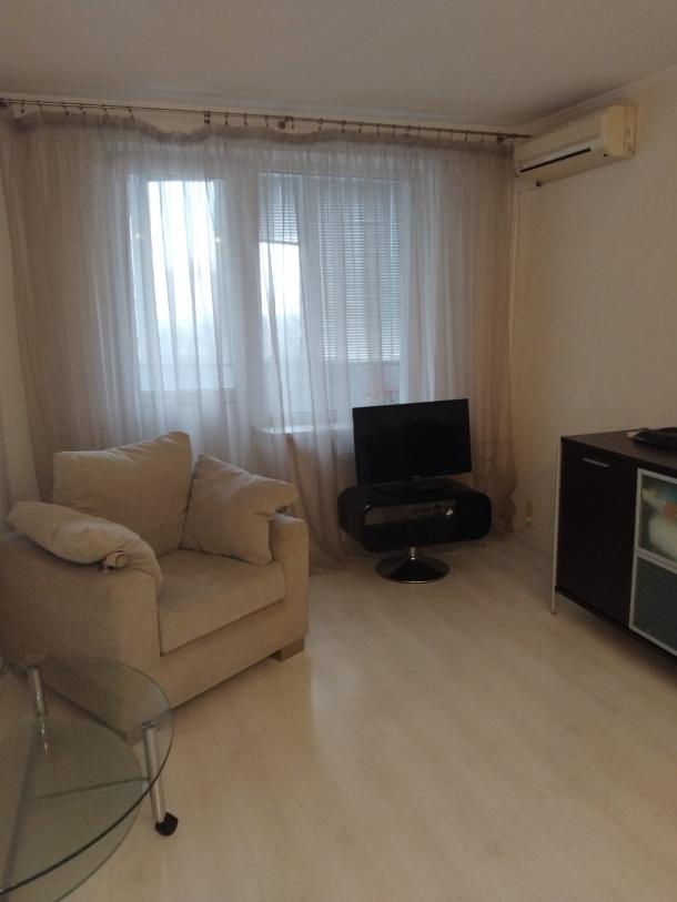 Квартира, 1-кімн., Харьков, Холодная Гора, Волонтерская (Социалистическая)