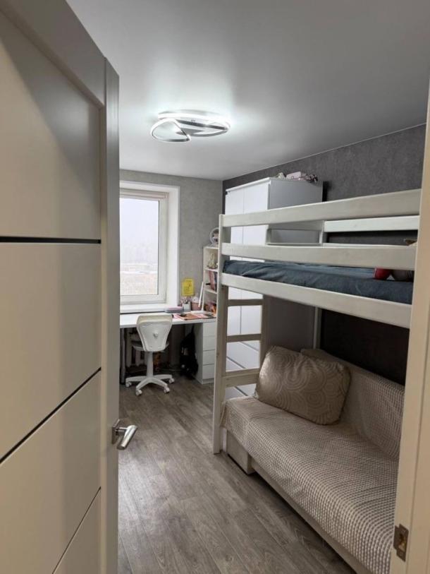 Квартира, 2-кімн., Харьков, Новые Дома, Льва Ландау пр.