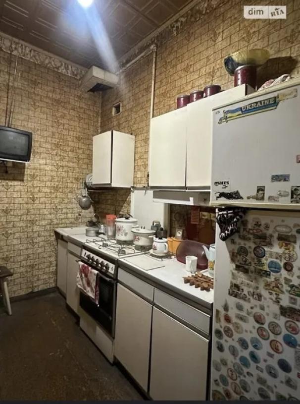 Квартира, 3-кімн., Харьков, Госпром, Независимости пр. (Правды пр.)