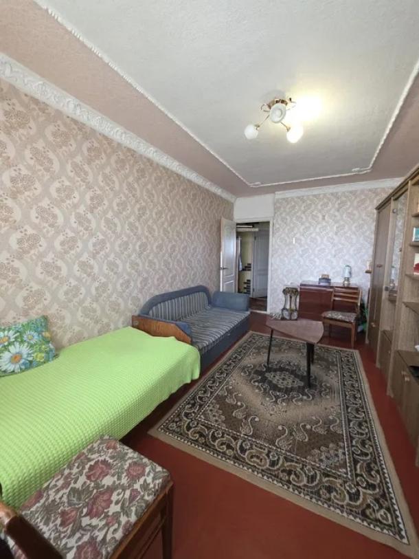 Квартира, 3-кімн., Харьков, 2 Северная Салтовка, Гвардейцев Широнинцев