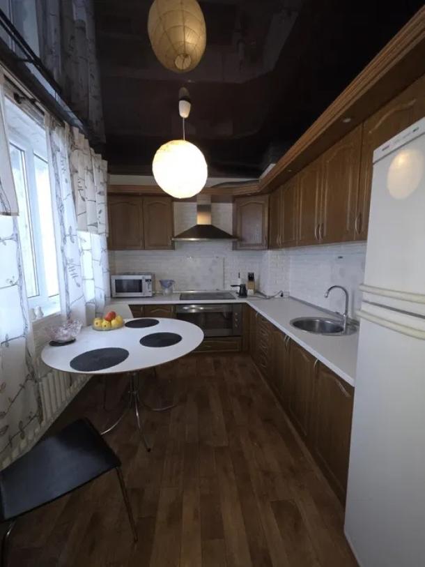 Квартира, 4-кімн., Харьков, Масельского метро, Бригады «Хартия» (Маршала Рыбалко)