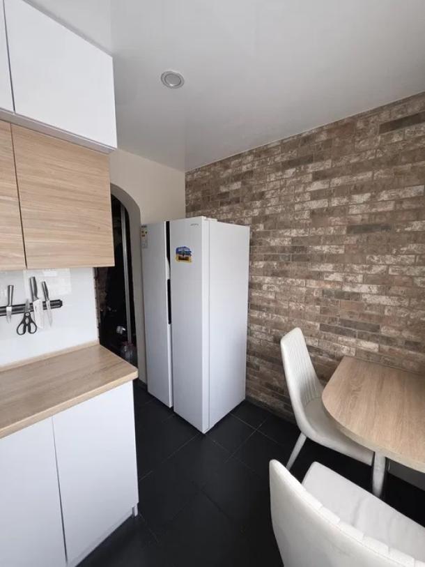 Квартира, 3-кімн., Харьков, Шишковка, Старошишковская