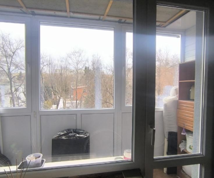 Квартира, 3-кімн., Дергачи, Харьковский район, Садовая (Чубаря, Советская, Свердлова)