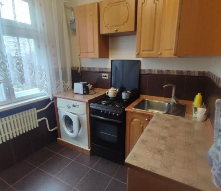 Квартира, 3-кімн., Харьков, 524м/р, Академика Павлова