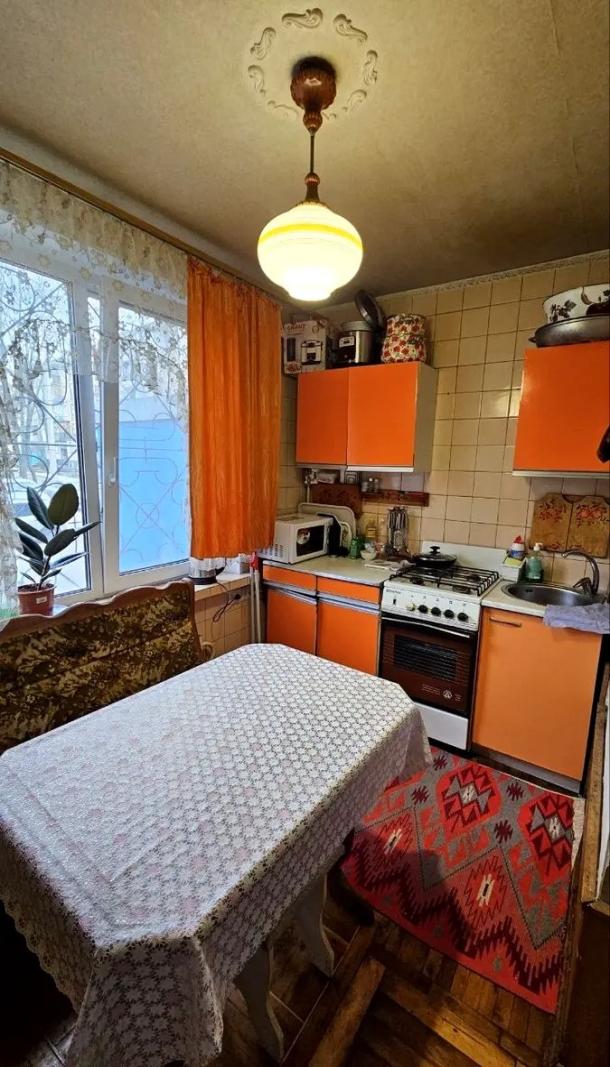 Квартира, 3-кімн., Харьков, 607м/р, Гвардейцев Широнинцев