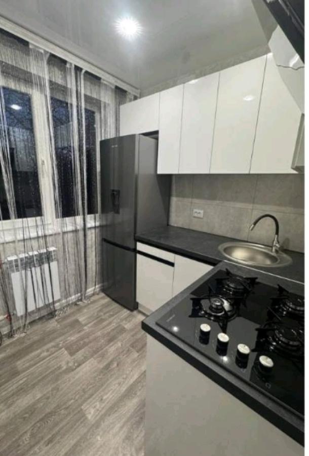 Квартира, 2-кімн., Харьков, Новые Дома, Ньютона