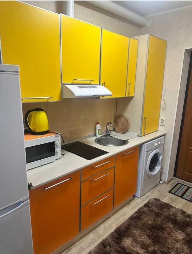 Купить гостинка, Харьков, Салтовка, Чернивецкая